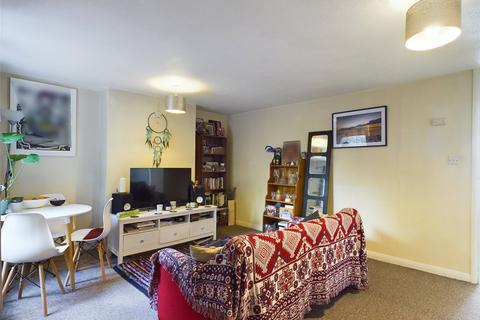 1 bedroom apartment to rent, Osborne Villas, BF, BN3