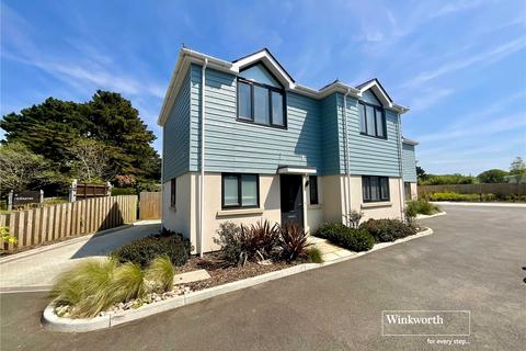 3 bedroom detached house for sale, Bure Brook Mews, Highcliffe, BH23