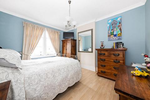 4 bedroom apartment for sale, Trewsbury Road, Sydenham, London, SE26