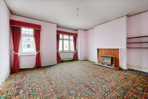 3 bedroom apartment for sale, Queenstown Road, Battersea , London , SW8
