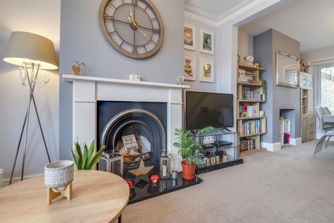 3 bedroom terraced house for sale, NIGHTINGALE ROAD, DOVER, CT16