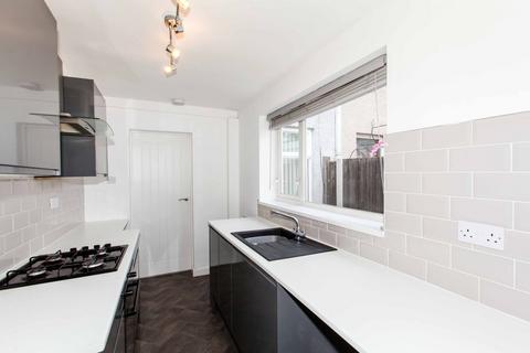 3 bedroom terraced house for sale, Bentinck Road, Shuttlewood, S44