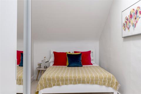 3f2, 374 Leith Walk, Edinburgh, EH7 4PE