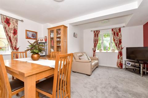 2 bedroom apartment for sale, Benhill Road, Sutton, Surrey