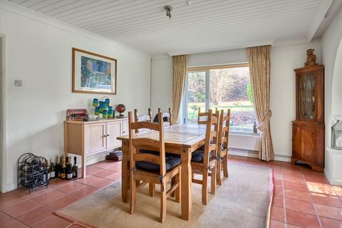 4 bedroom bungalow for sale, Wheatsheaf Enclosure, Liphook, Hampshire, GU30
