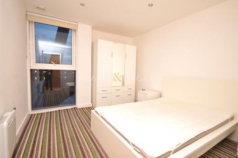 1 bedroom flat for sale, Western Gateway, London, Greater London. E16