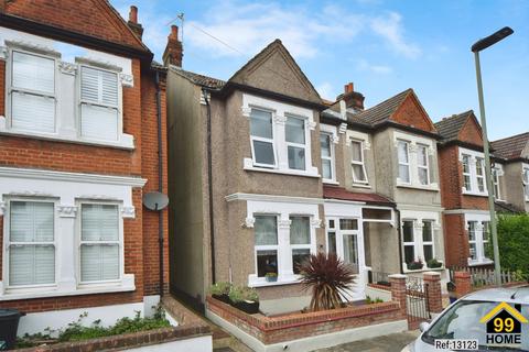 3 bedroom end of terrace house for sale, Howard Road, Bromley, Kent, BR1