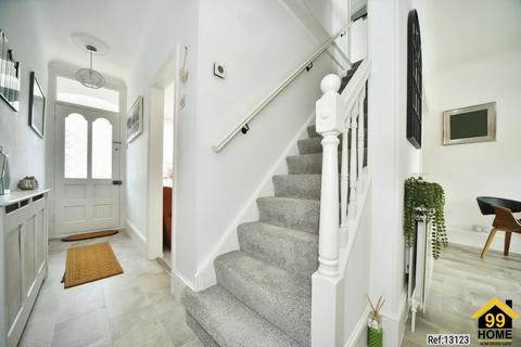 36 Howard Road, Bromley, BR1 3QJ