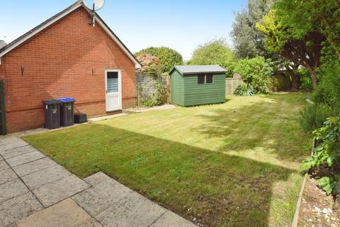 33 Carpenter Drive, Amesbury, Salisbury, SP4 7WB