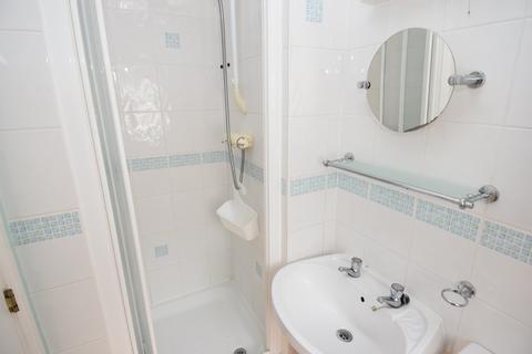 33 Carpenter Drive, Amesbury, Salisbury, SP4 7WB