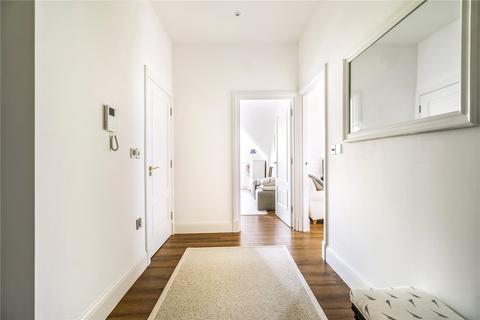 Flat 7, The Croft Buckland Road, Reigate, RH2 9JP