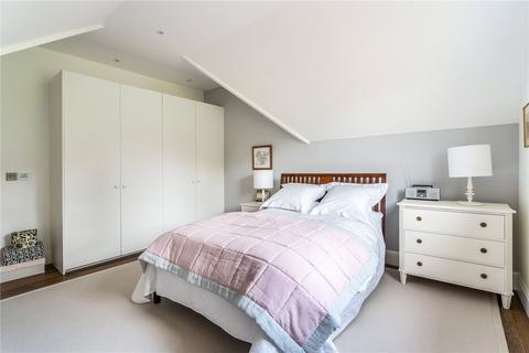 Flat 7, The Croft Buckland Road, Reigate, RH2 9JP
