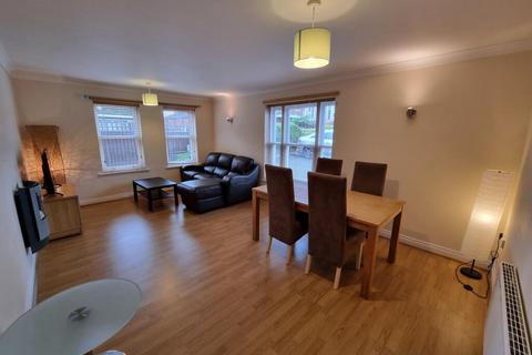 2 bedroom flat to rent, Avenue Road, Leamington Spa CV31