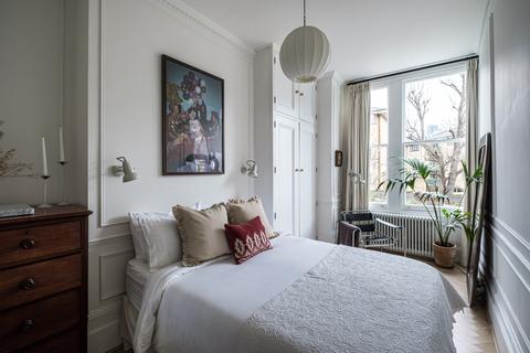 2 bedroom flat for sale, Portland Rise, Finsbury Park, London