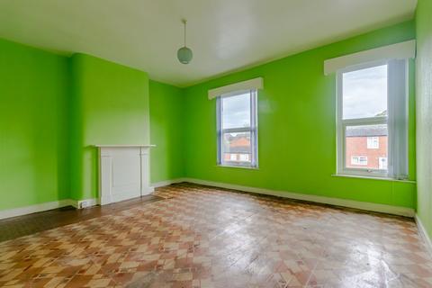 110 Woodsley Road, Leeds, LS3 1DU