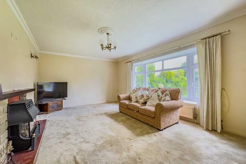 2 bedroom detached house for sale, Batley Field Hill, Batley