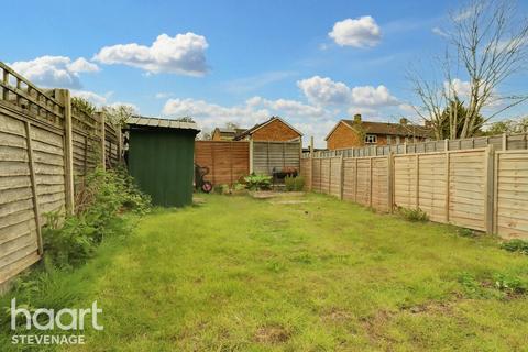32 Barnwell, Stevenage, SG2 9SJ