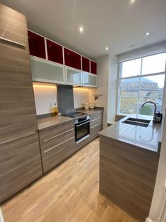 2 bedroom flat to rent, Lansdowne Crescent, West End, Edinburgh, EH12