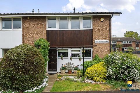 5 Spring Court, Guildford, GU2 9QW