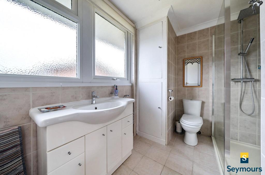 Mian Bathroom
