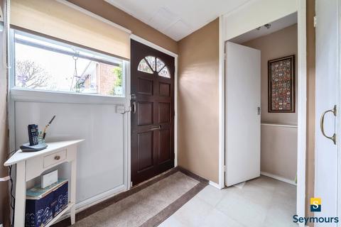 5 Spring Court, Guildford, GU2 9QW
