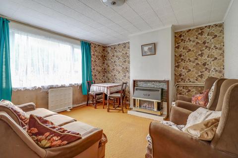 1 bedroom flat for sale, Thompson Road