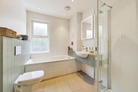 64 Cambridge Road, London, SE20 7XL