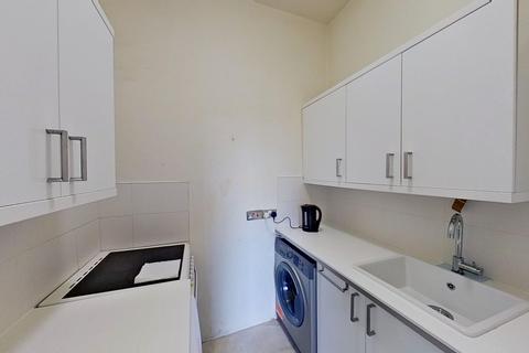1 bedroom flat to rent, Westfield Road, Edinburgh, EH11