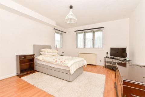 Studio for sale, Manor Road, Wallington, Surrey