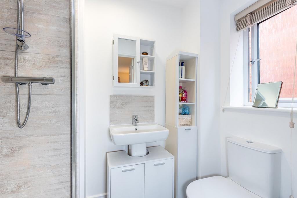En-Suite Shower Room 2
