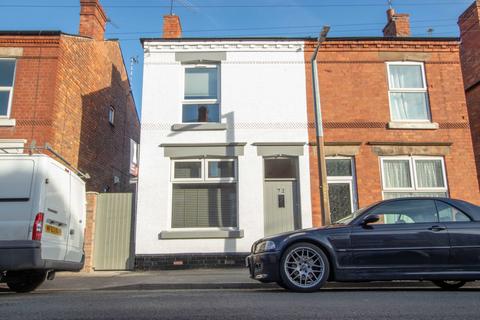 3 bedroom semi-detached house to rent, Bridge Street, Nottingham, NG10