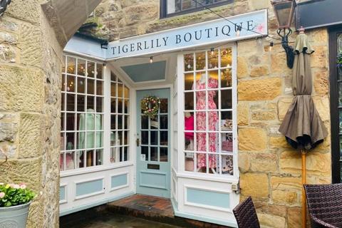 Retail property (high street) for sale, Leasehold Ladies Clothing Boutique Located In Bakewell, Derbyshire