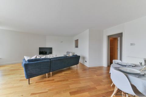 2 bedroom flat to rent, Benbow House, 24 New Globe Walk, Southbank, London, SE1
