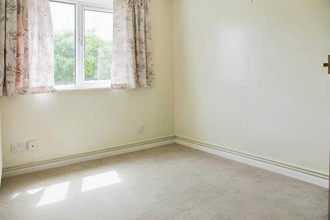 102 Carne View Road, Probus, Truro, TR2 4TR