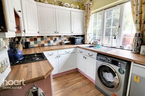 108 The Park, Woodlands, Doncaster, DN6 7RH