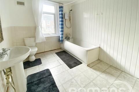 123 Faringdon Road, Swindon, SN1 5DJ