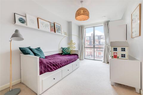 2 bedroom apartment for sale, Finchley Road, London, NW3