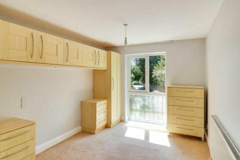 1 bedroom apartment to rent, Sunbury Court Mews, Sunbury-on-Thames, Surrey, TW16
