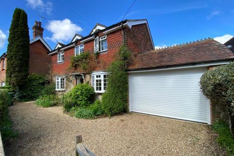 3 bedroom detached house to rent, Hawkley, Liss, Hampshire, GU33
