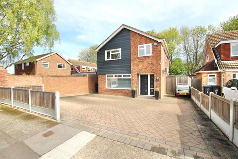 4 bedroom detached house for sale, Pear Tree Close, Broadstairs