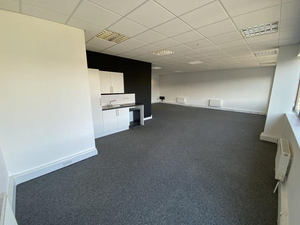 Unit 12 Clock Tower Industrial Estate 10.JPG