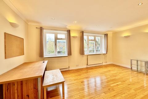 3 bedroom flat to rent, Broadhurst Gardens, London NW6