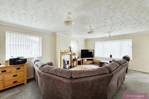 117 Ffordd Derwen, Rhyl, LL18 2NA