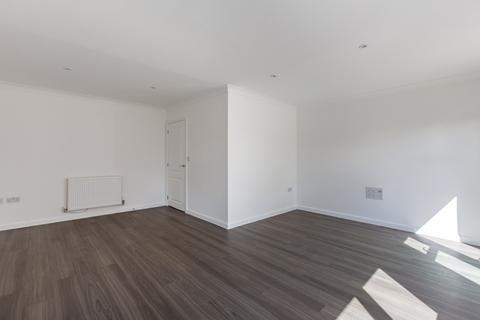 28 Havelock Drive, Greenhithe, DA9 9XU