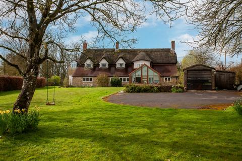 4 bedroom detached house for sale, Stroud Common, Silton, Gillingham, Dorset, SP8