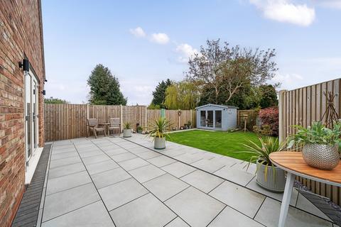 11a Badgate Road, Donington, Spalding, PE11 4TH
