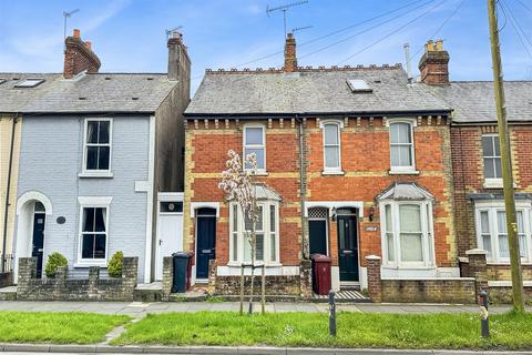 2 bedroom terraced house to rent, 2 bedroom Terraced House in Chichester