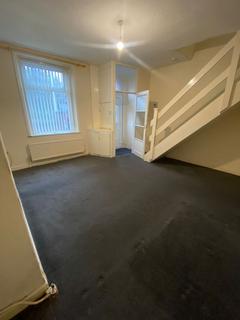 2 bedroom terraced house to rent, 74 Manchester Road, Oldham, OL9  7AP