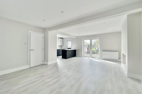 3 bedroom semi-detached house to rent, Oaklands Avenue, Brookmans Park, Hertfordshire, AL9