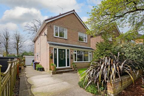 3 bedroom detached house for sale, Abbeydale Park Rise, Dore, S17 3PB